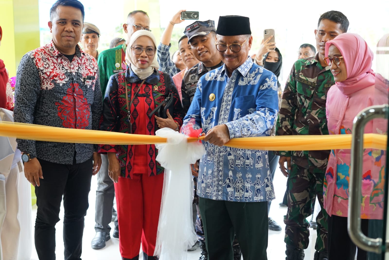 Video Bupati Surunuddin Resmikan Kantor Baru Dinas Tphp Konsel