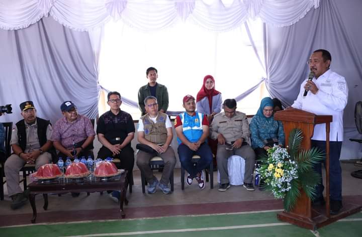 Burhanuddin saat menyampaikan sambutan disalah satu kegiatan olahraga tingkat Kabupaten Bombana. Foto: Ist