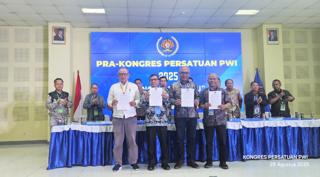 Doa untuk Wina Armada dan Pakta Integritas warnai Kongres PWI 2025. Foto: Ist