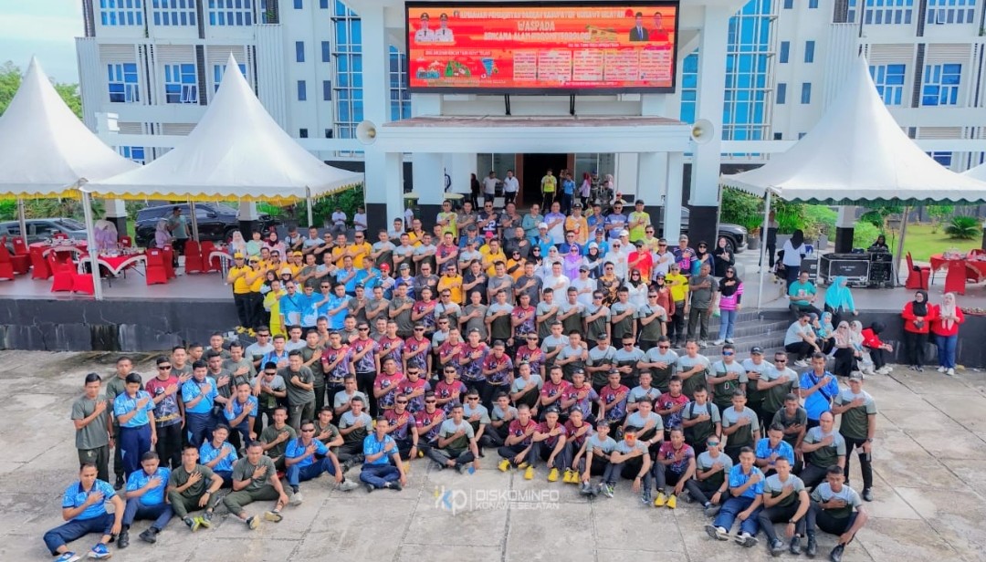 Grup 5 Kopassus ramaikan jalan santai perkuat soliditas Forkopimda Konsel. Foto: Ist